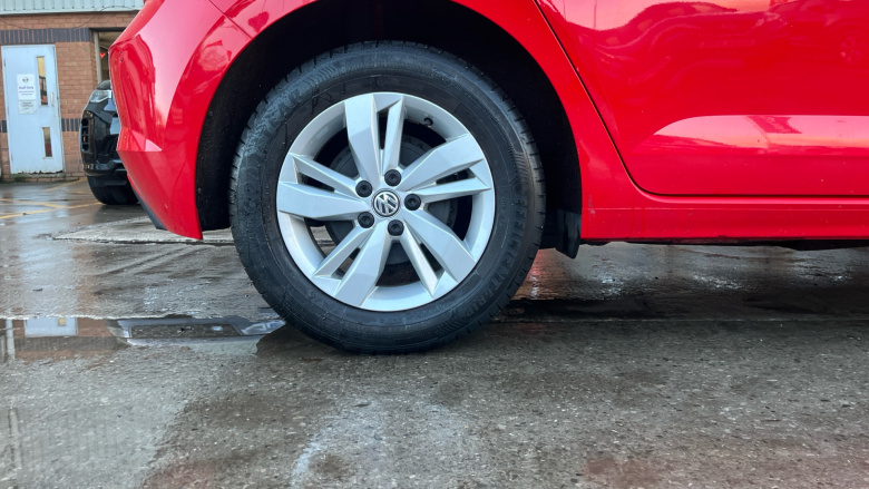 Volkswagen Polo 1.0 TSI 95 SE 5dr Petrol Hatchback